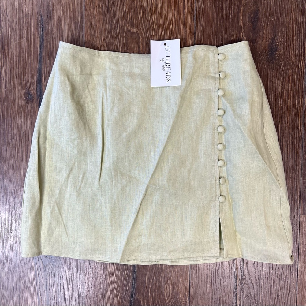 🆕 Et Clet Button Detail Linen Mini Skirt in tea green‎ SZ SM - Picture 2 of 5
